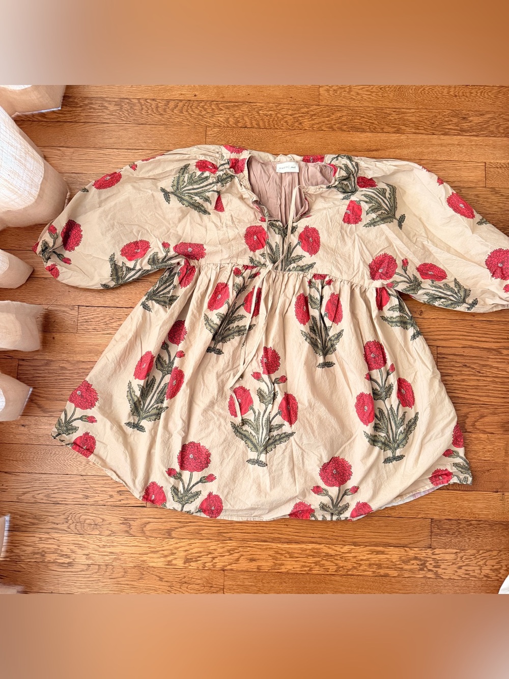 ENTRO Beige Poplin Dress with Red Floral Print